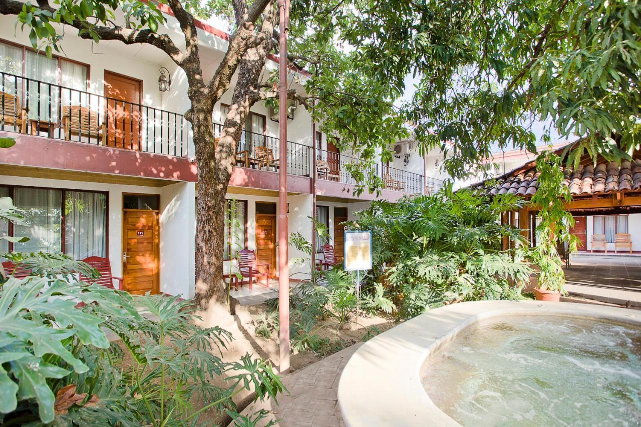 Hotel Boyeros Liberia Eksteriør bilde